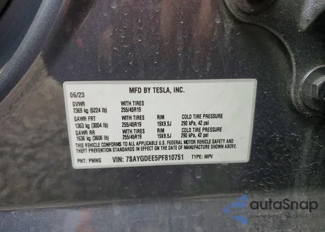 2023 Tesla Model Y z USA, uszkodzony, nr VIN 7SAYGDEE5PF810751